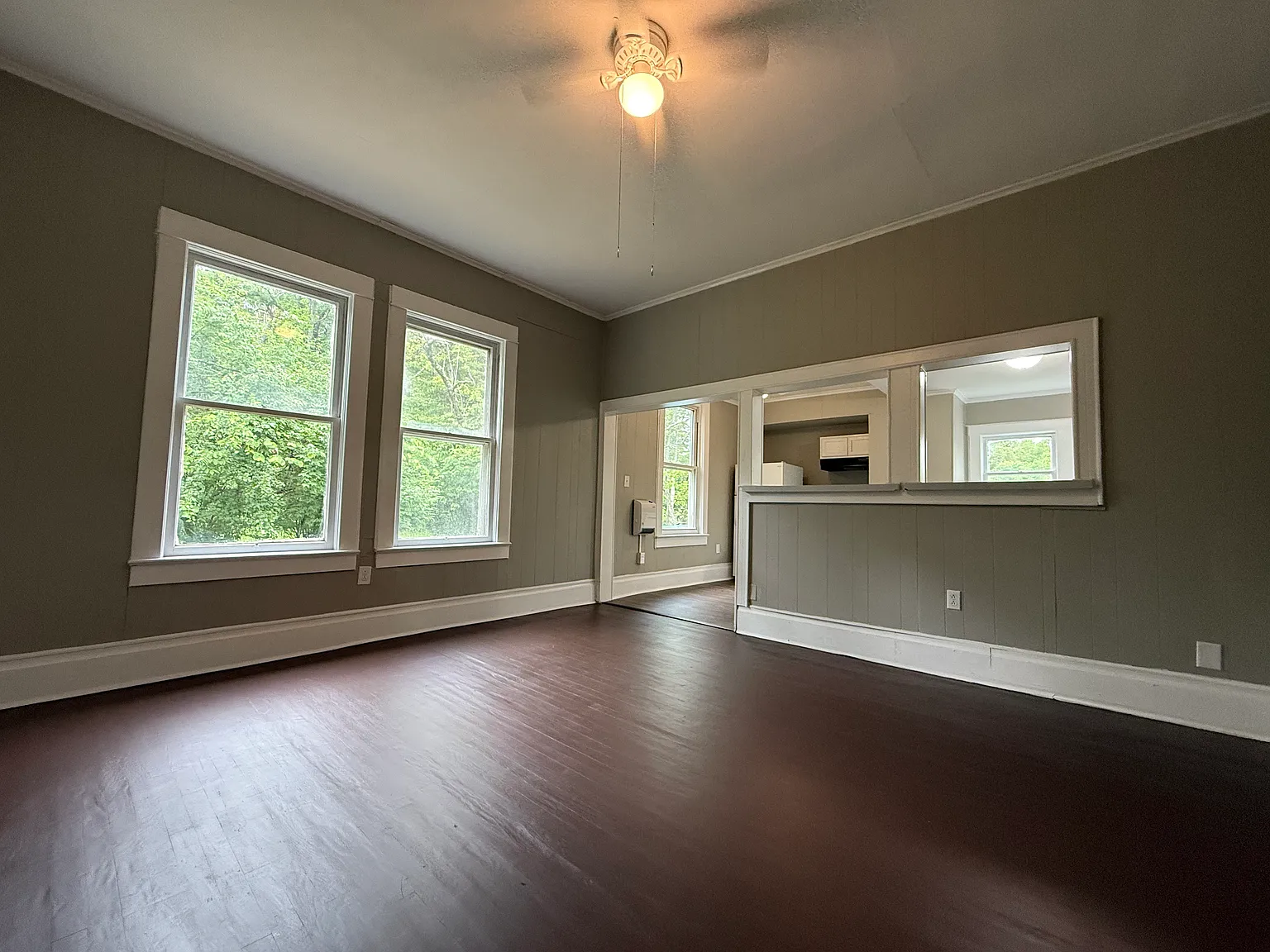 3 bed, 2093 sqft, $1,150 — Photo 3