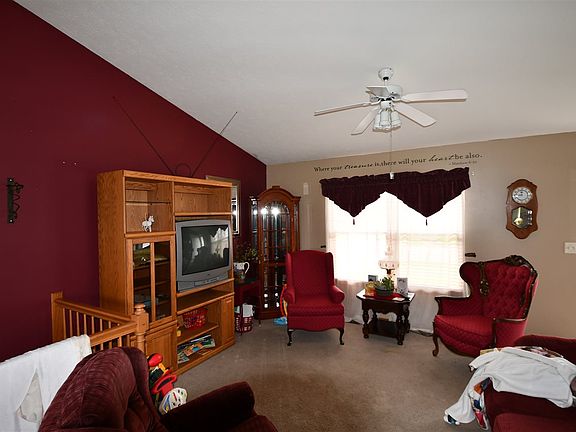 5th image of 17590 Bentwood Dr
