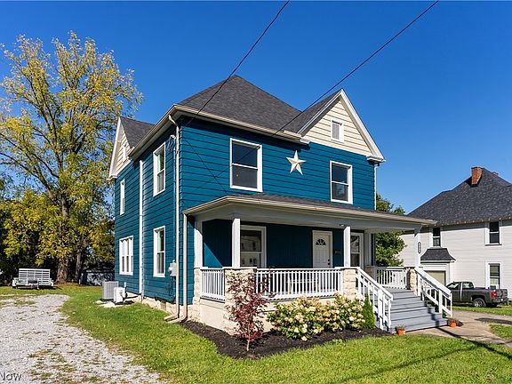 2nd image of 153 Elm St