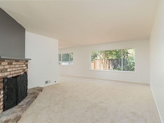5th image of 685 Marin Oaks Dr