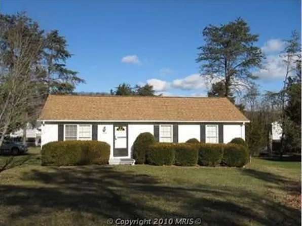 516 W Duck St, Front Royal, VA 22630