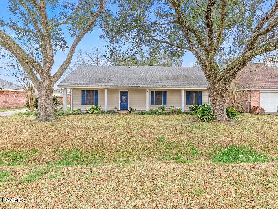 1st image of 109 Sundown Dr