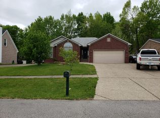 414 Babe Dr, Fairdale, KY 40118