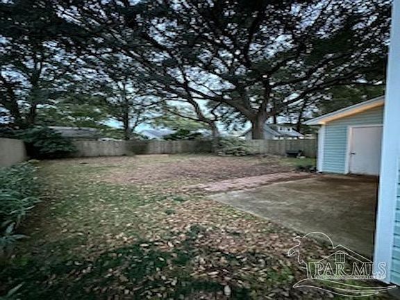 3rd image of 4609 Lennox Pl