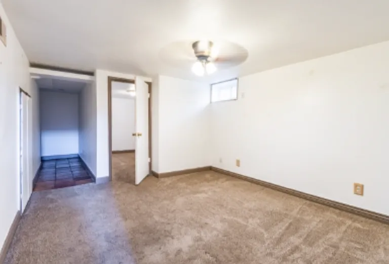 1221 Main St — Photo 3
