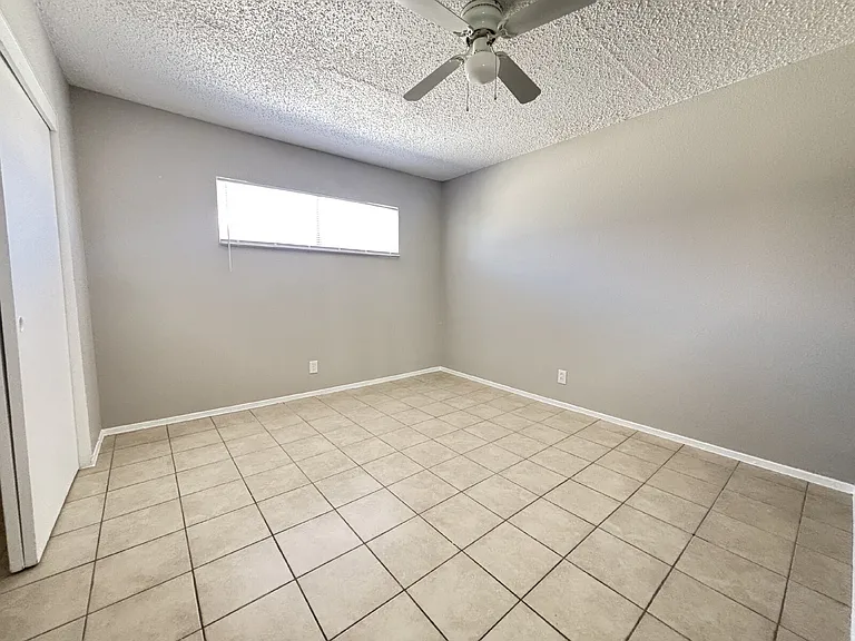 3350 Cambridge St #4 — Photo 9
