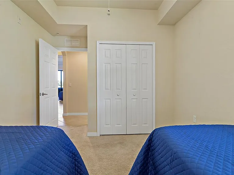 7121 River Hammock Dr #102 — Photo 32