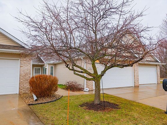 2nd image of 712 Creek Edge Dr #2