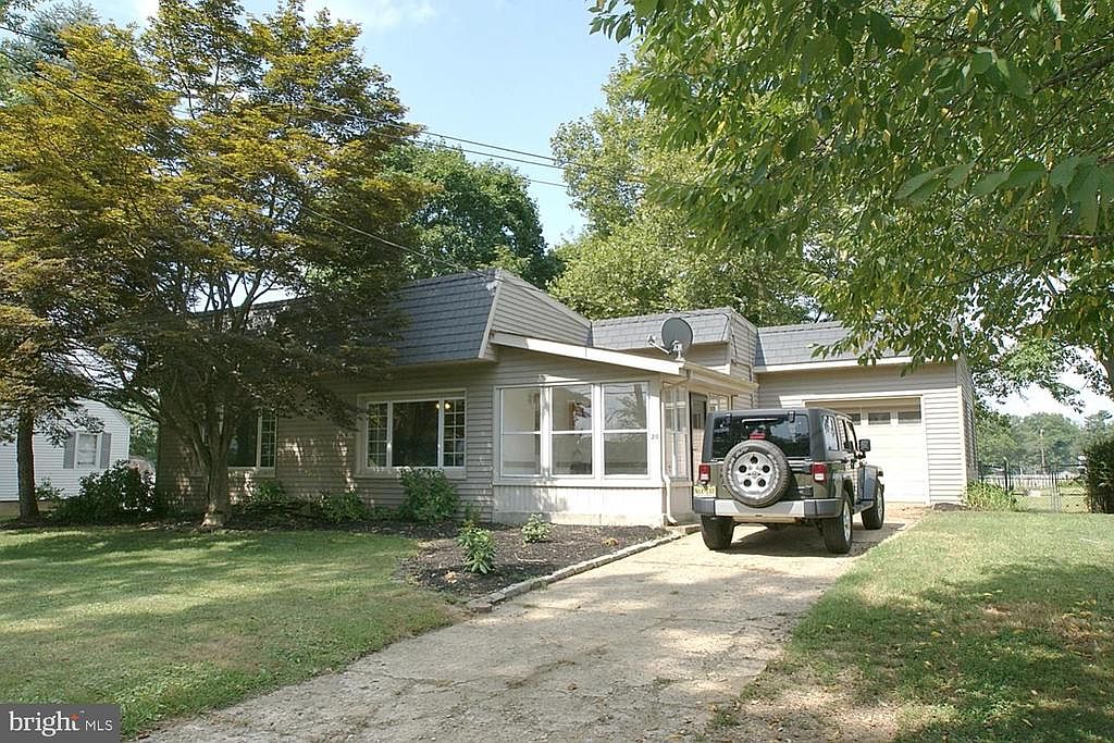 20 Chesterfield Crosswicks Rd, Crosswicks, NJ 08515 Zillow