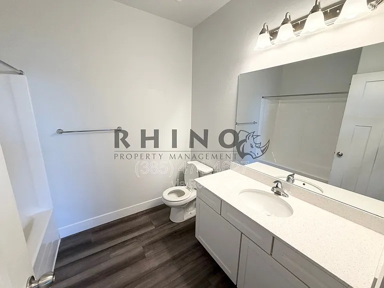 13527 S Hanley Ln #M302 — Photo 8
