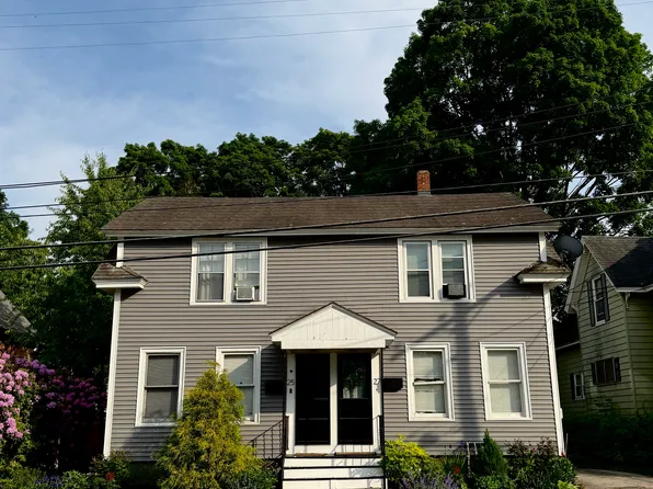 27 Perley St, Concord, NH 03301
