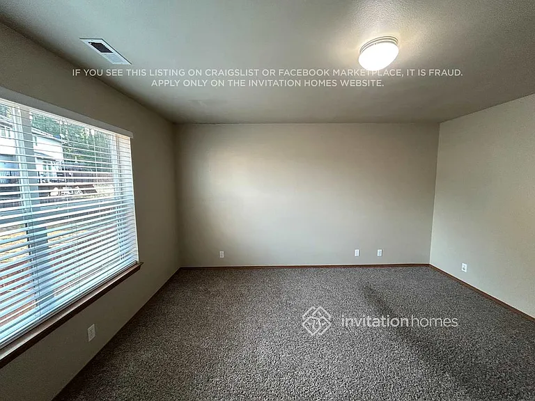 1615 203rd Street Ct E — Photo 16