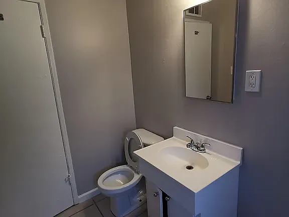 233 E Avenue J8 — Photo 6