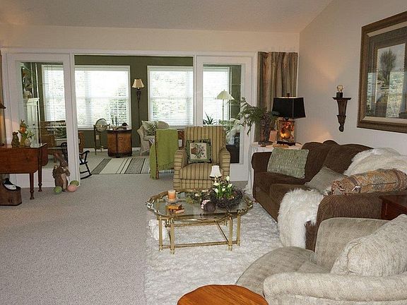 5th image of 2109 Lakefield Dr