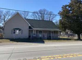 405 W Washington St, Clinton, IN 47842