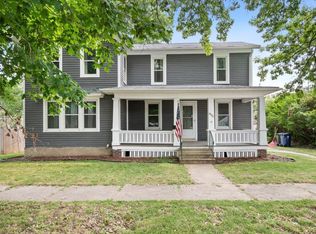 806 Cedar St, Tipton, IA 52772