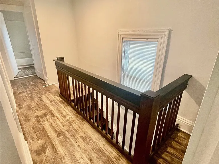 223 E Filbert St — Photo 39
