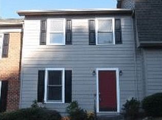 10 Sleepy Hollow Ln, Swannanoa, NC 28778