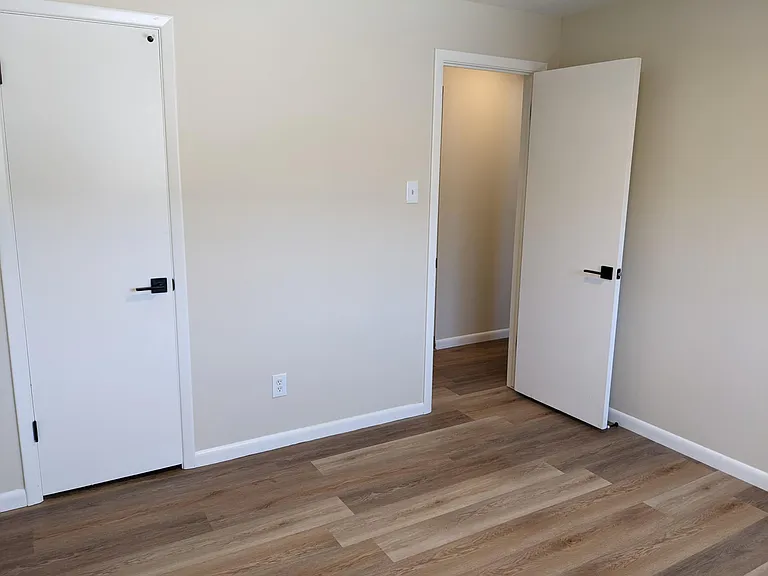 4347 S Highland Dr #D — Photo 6