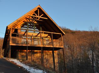 615 Loop Rd, Gatlinburg, TN 37738
