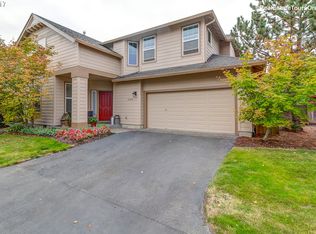 2352 NE 14th Way, Hillsboro, OR