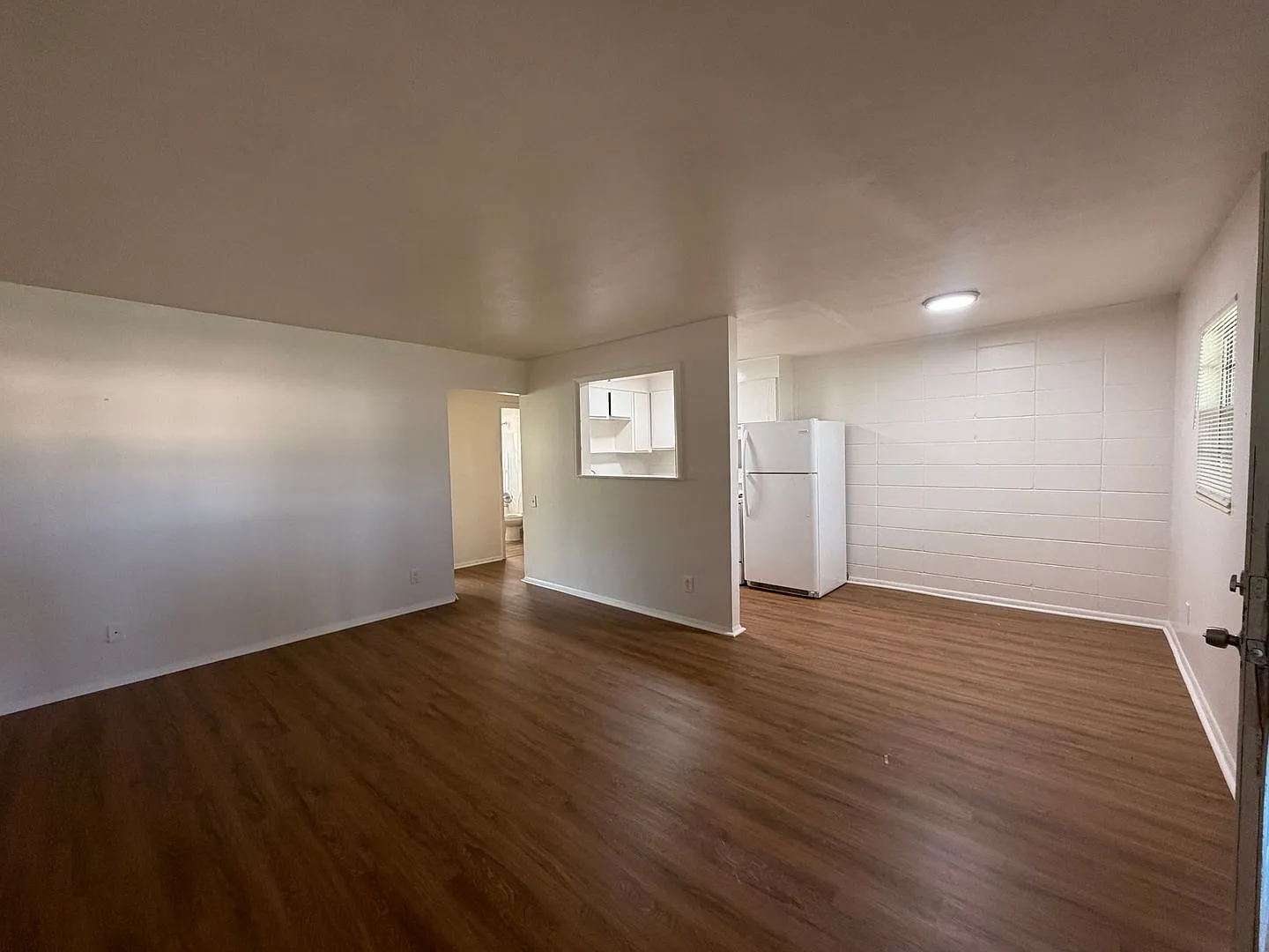 *Accepting Vouchers* 1 Bedroom Apartment In Arlington — Photo 3