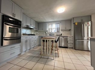 9 Hunting St UNIT 2, Cambridge, MA 02141