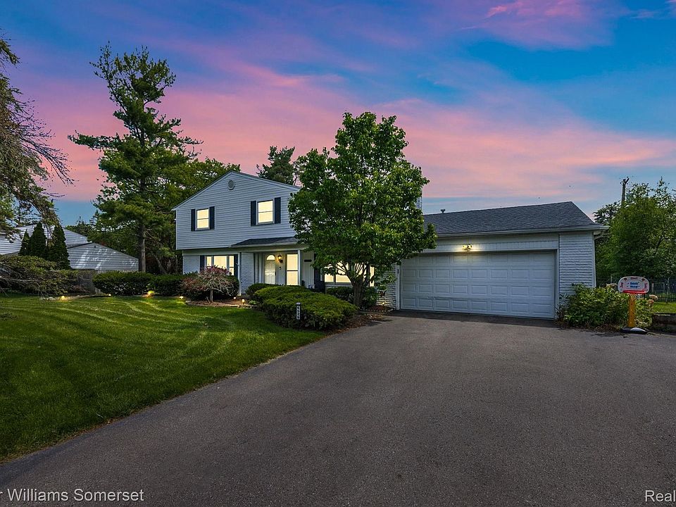 1st image of 6529 Cathedral Dr