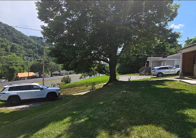2540 Volunteer Pkwy — Photo 25