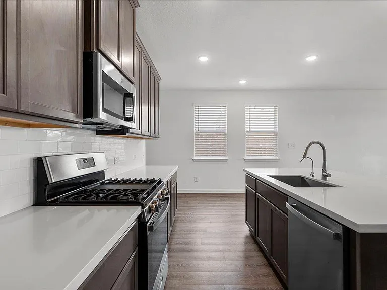 500 Stinchcomb Rd — Photo 17