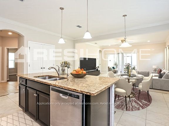 5th image of 1476 Aspenwood Dr