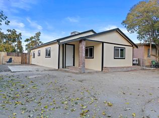 19678 Vista Ave, Strathmore, CA 93267