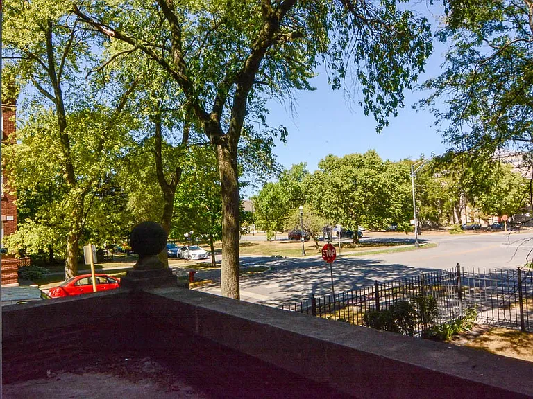 2825 W Logan Blvd #2 — Photo 20