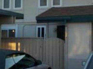 714 Roundtree Ct, Sacramento, CA