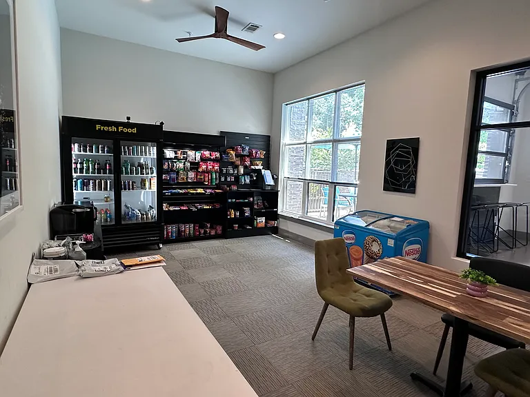782 Riverfront Pkwy #101 — Photo 23