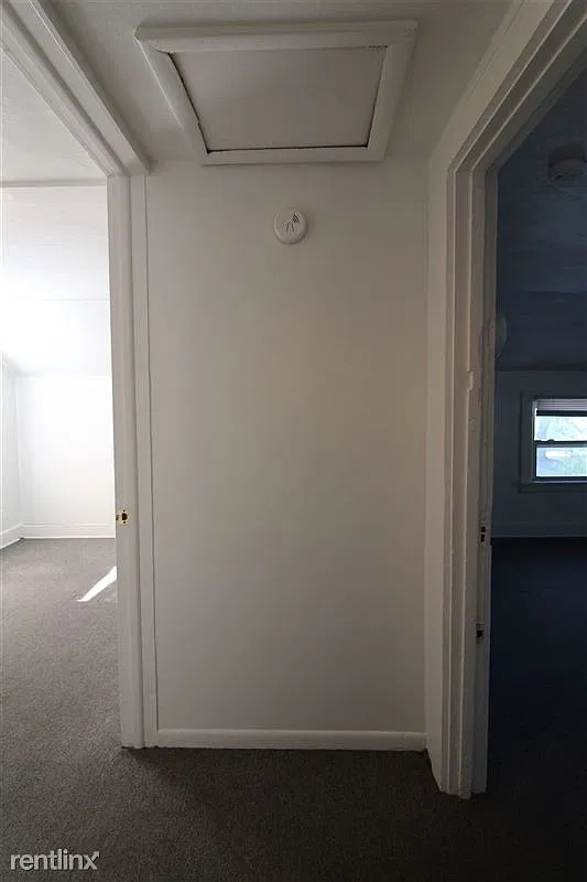 809 S. Division - 1 — Photo 3