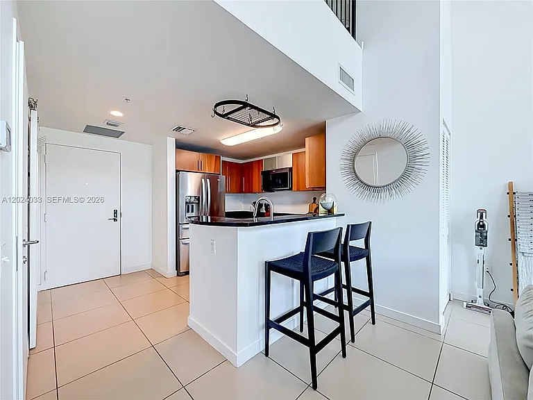 300 S Biscayne Blvd #L-1016 — Photo 6
