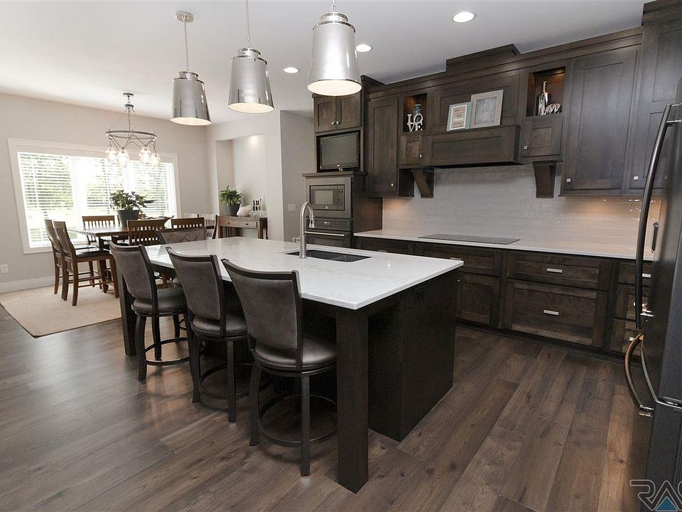 1st image of 7914 S Aspen Glen Dr