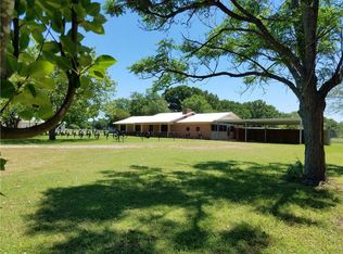 1228 W Cedar Creek Pkwy, Seven Points, TX 75143