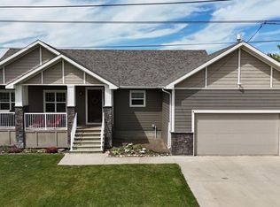 217 S 6th Ave, Stirling, AB T0K 2E0