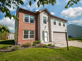273 Brixton Woods Dr W, Pittsboro, IN 46167