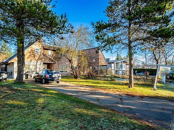 3rd image of 13125 Balloch Dr