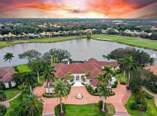 13660 Pondview Cir, Naples, FL 34119