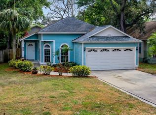 86 Highland Rd, Tarpon Springs, FL 34689