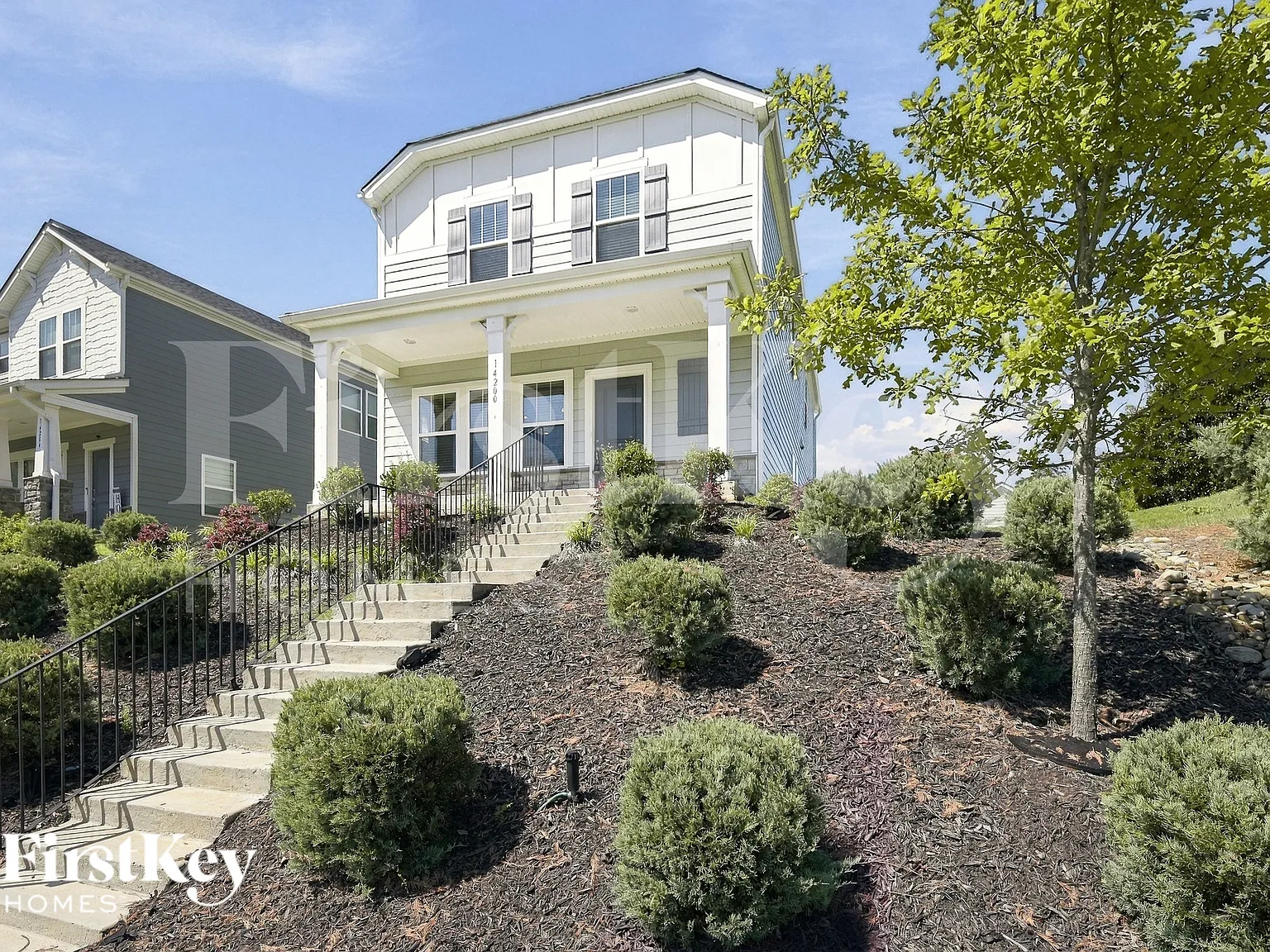 3 bed, 2.5 bath, 1970 sqft, $2,245 — Photo 2