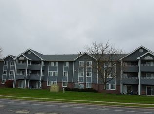 510 Madison St APT 304, Marshall, WI