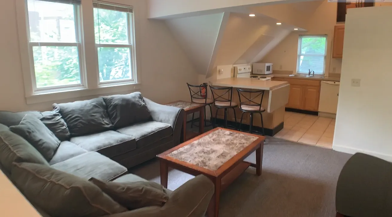 123 Highland Place - 3 — Photo 3