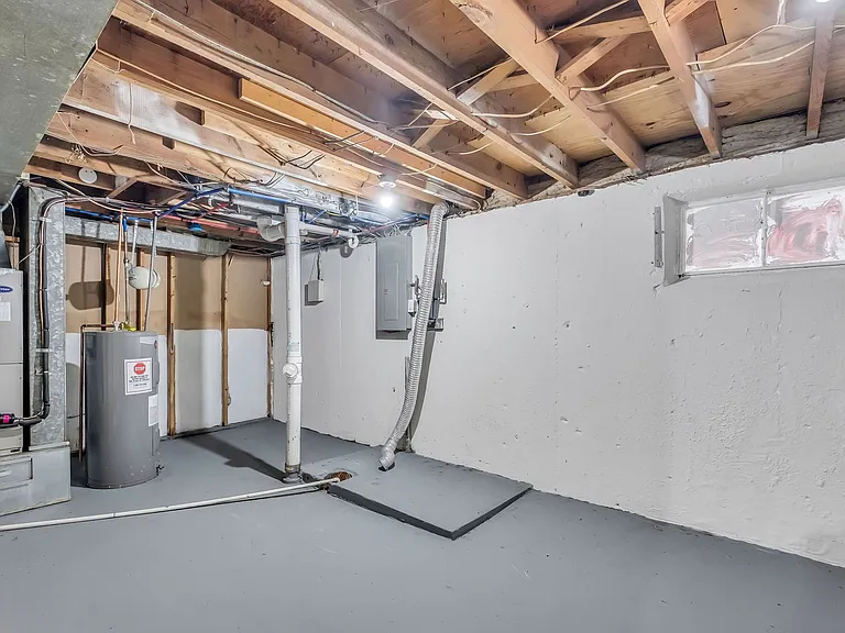 10521 Duke Dr — Photo 21
