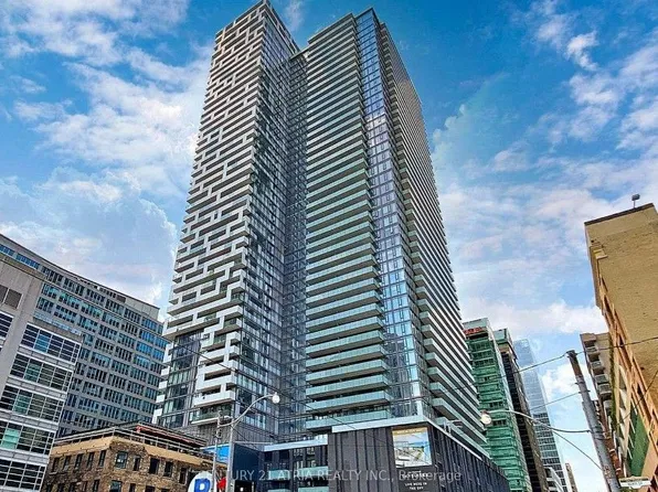 25 Richmond St E, Toronto, ON