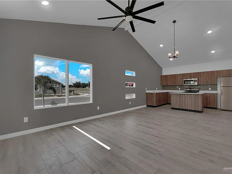 2509 Mockingbird Rd #B — Photo 2